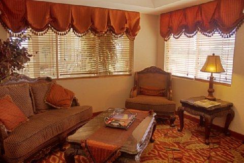 Best Windsor Inn Lubbock Esterno foto