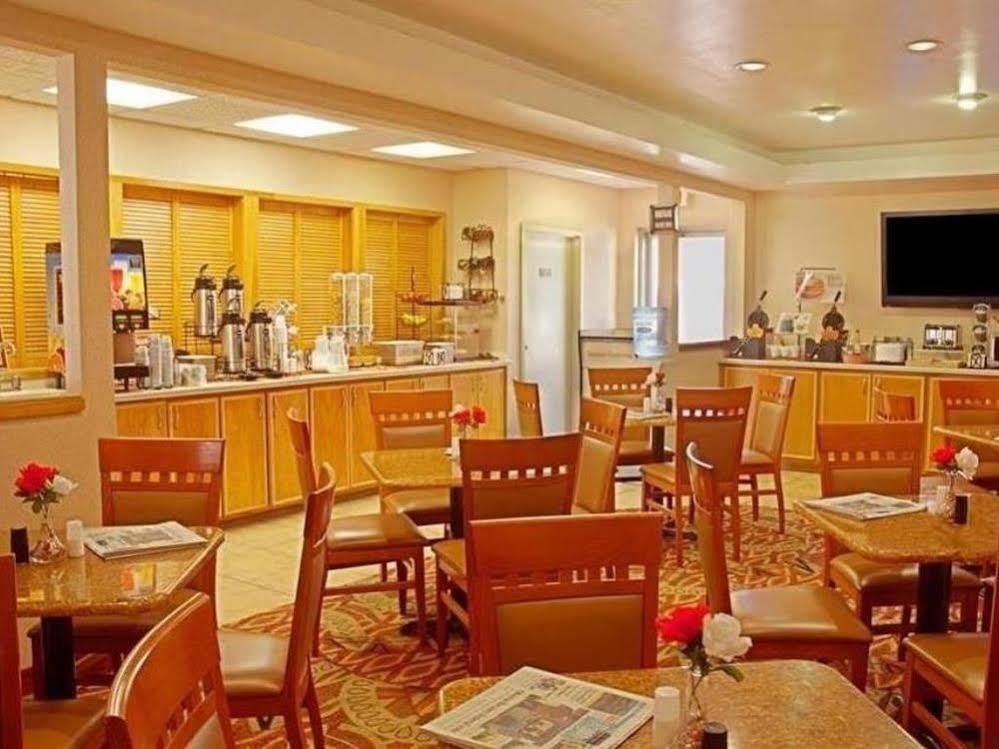 Best Windsor Inn Lubbock Esterno foto